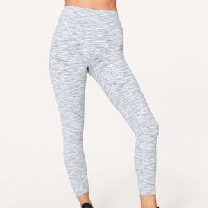 Lululemon Wunder Under High-Rise 7/8 Leggings in Space Grey Alpine White